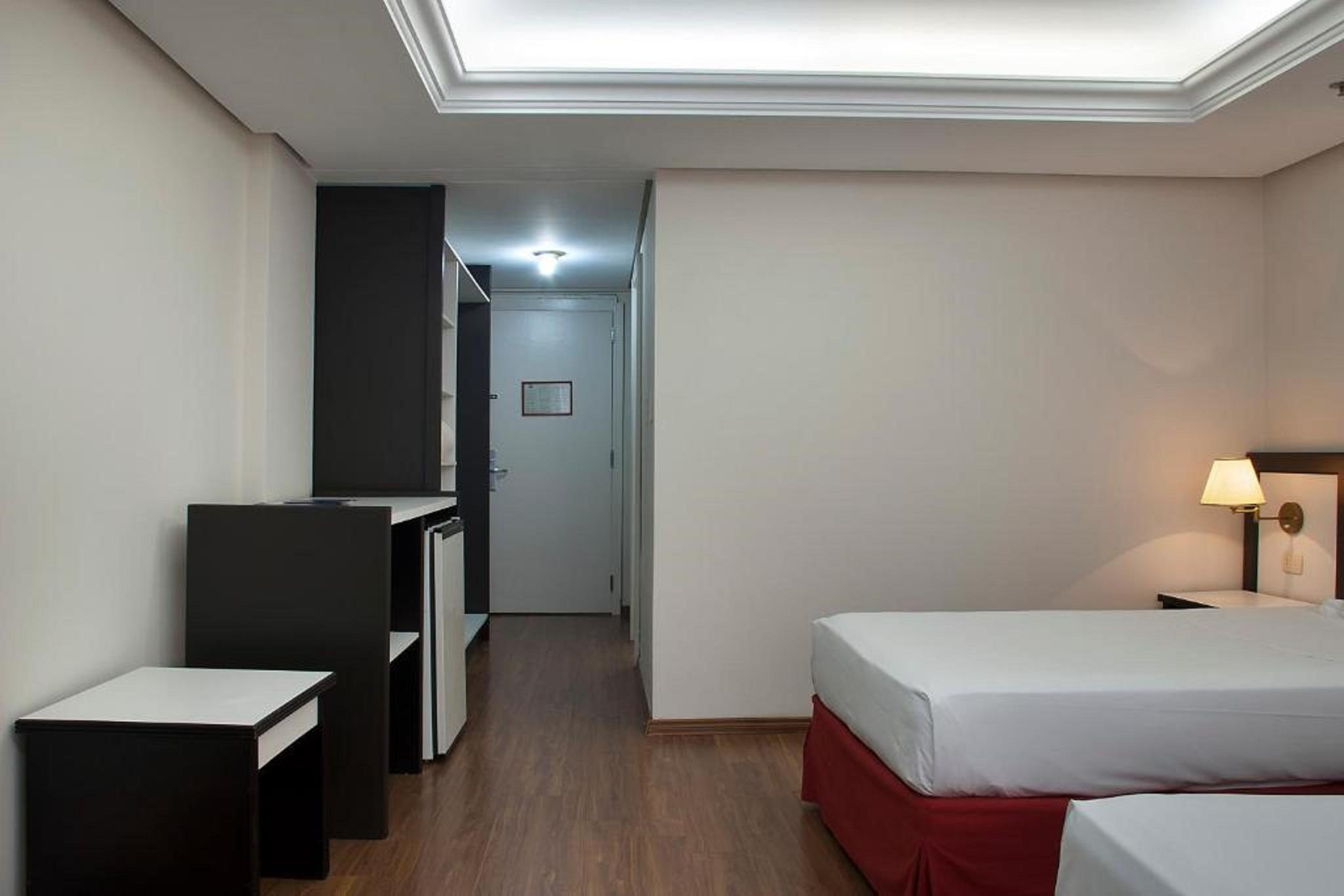 Master Grande Hotel - Proximo Ao Palacio Do Governo Porto Alegre Exterior photo